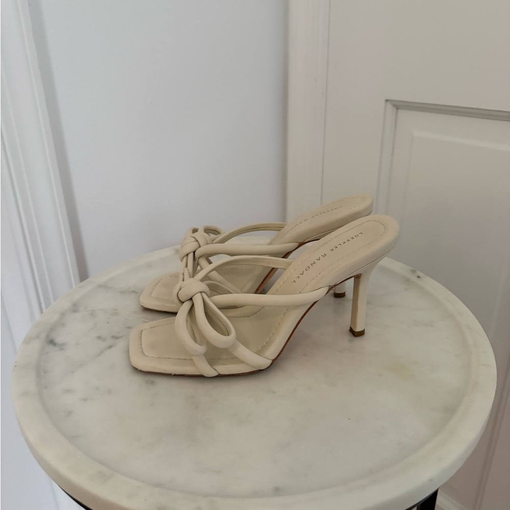 Loeffler Randall Cream Bow Heeled Sandals - Picture 4 of 7